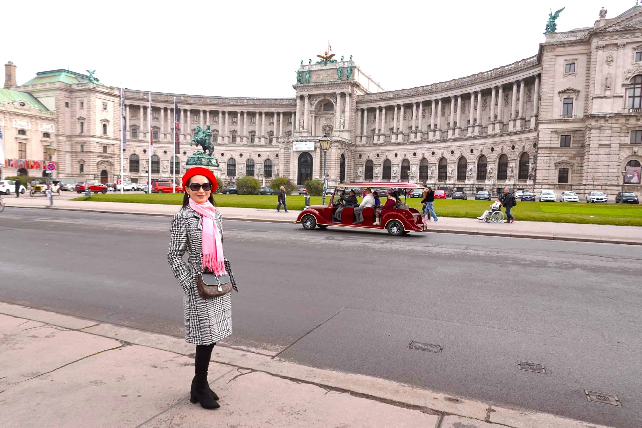 tour Hofburg Palace